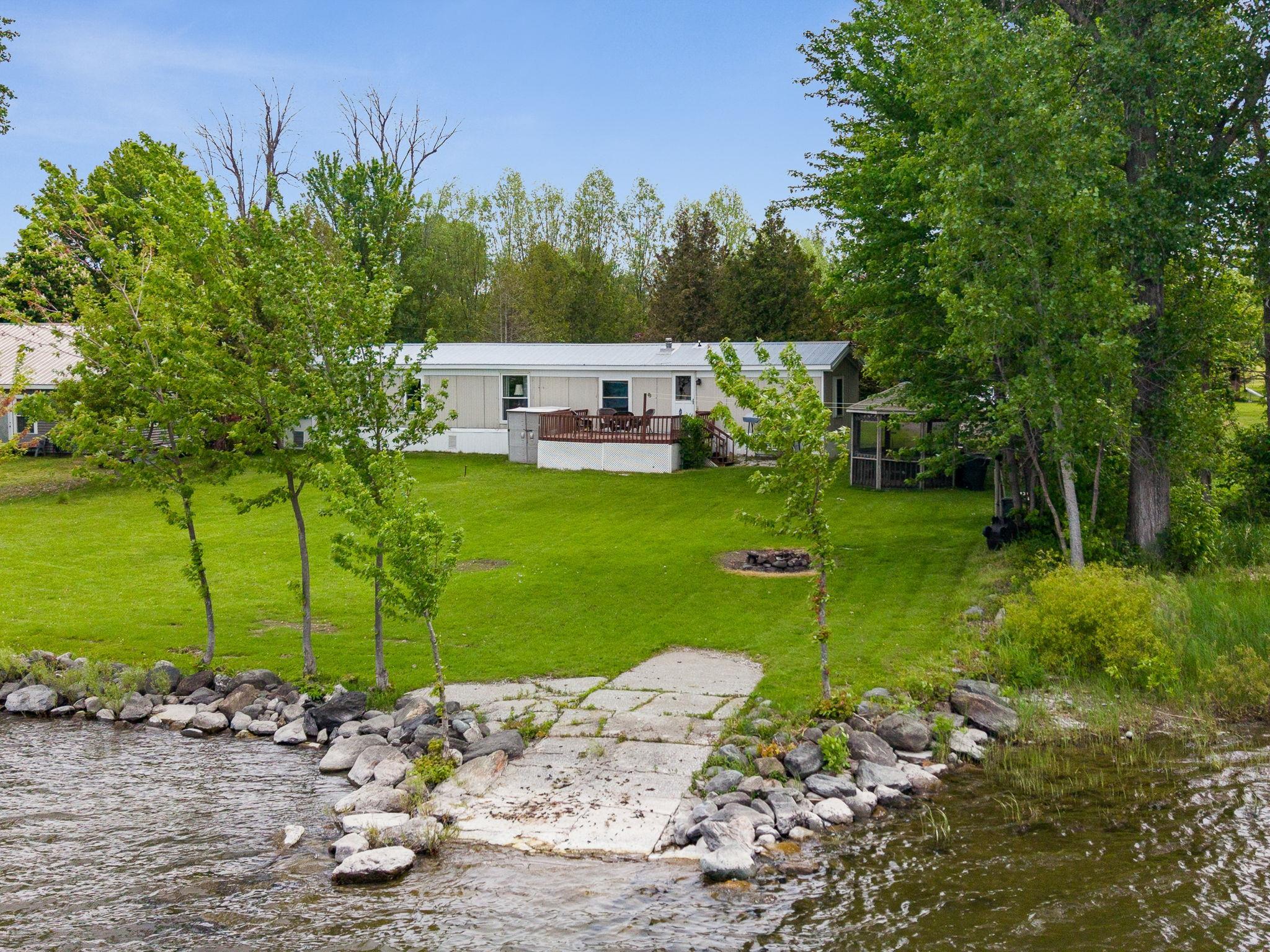 279 Hunter Road North Alburgh, VT 05440 - Photo 44 of 49