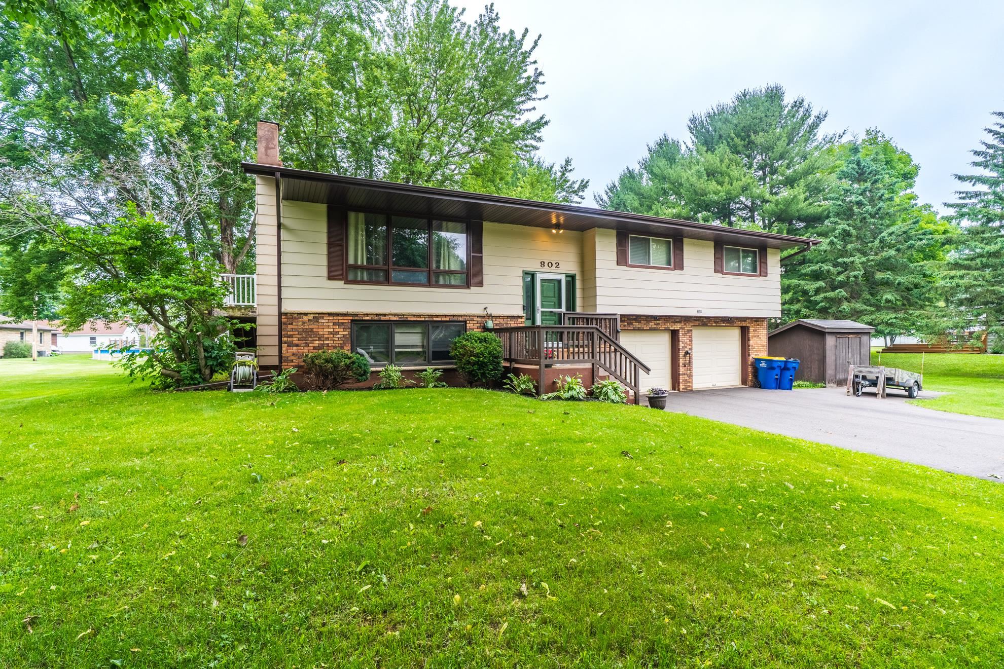 802 Jefferson Street Merrill, WI 54452 - Photo 4 of 59