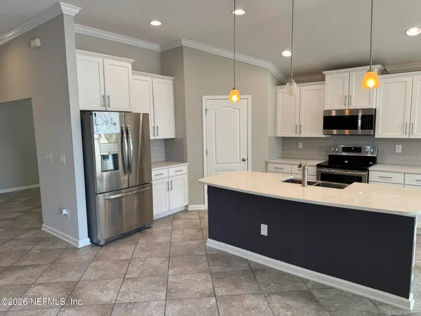 $2,300 | 380 Crescent Key Drive, St. Augustine, FL 32086
