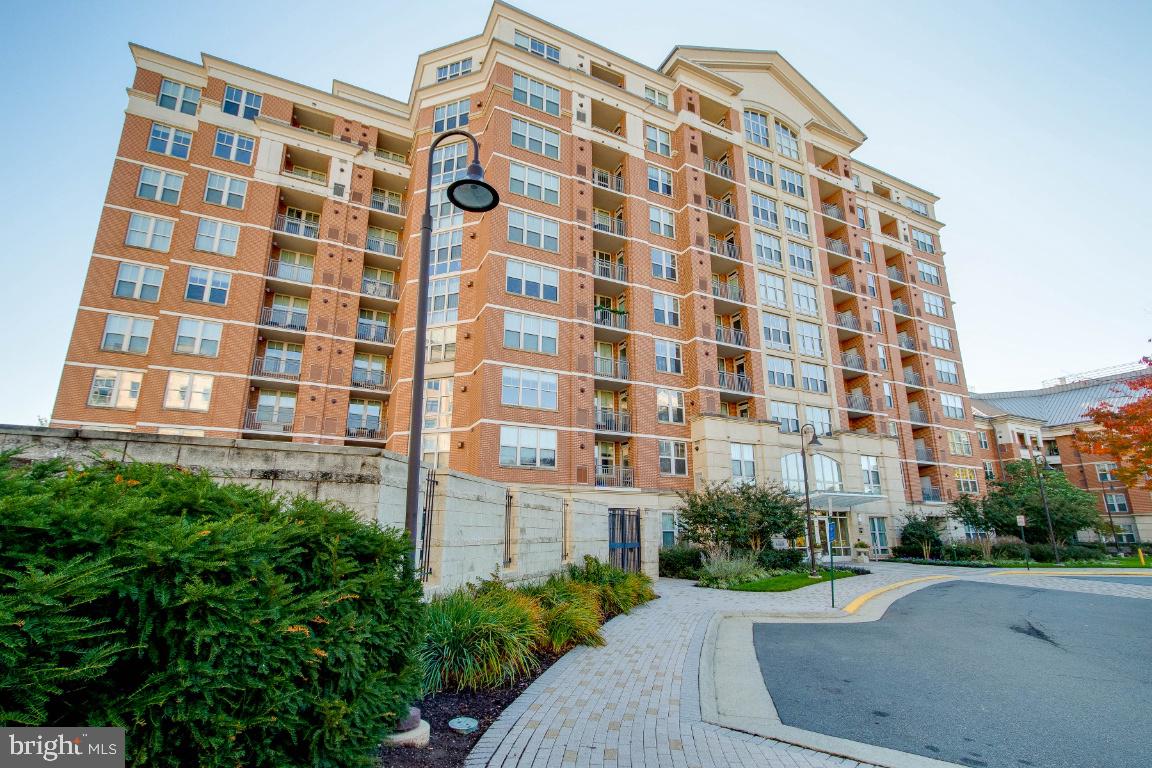 11760 Sunrise Valley Drive, Unit 301 Reston, VA 20191 - Photo 2 of 44 Front
