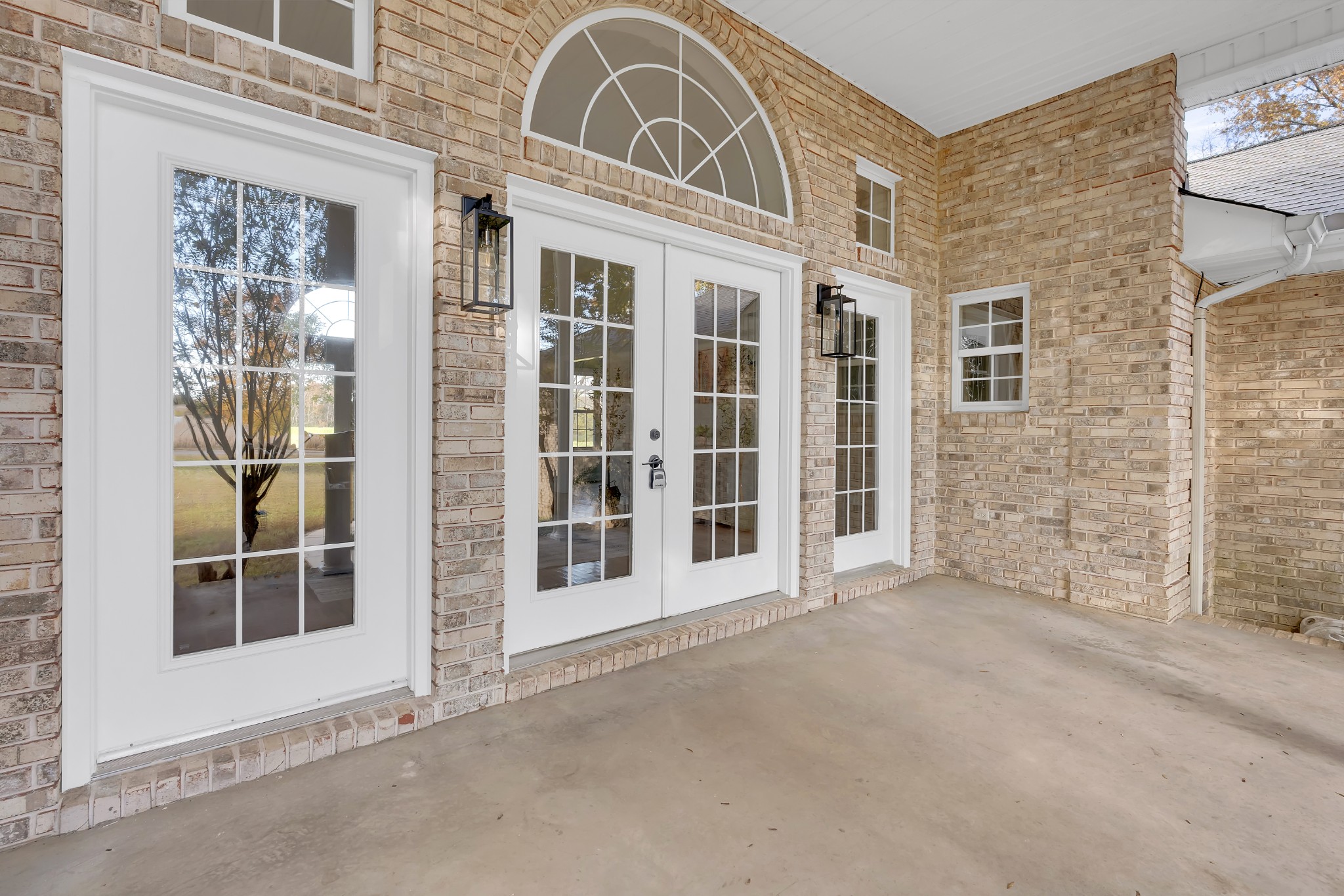 295 Metcalf Road Winchester, TN 37398 - Photo 3 of 25