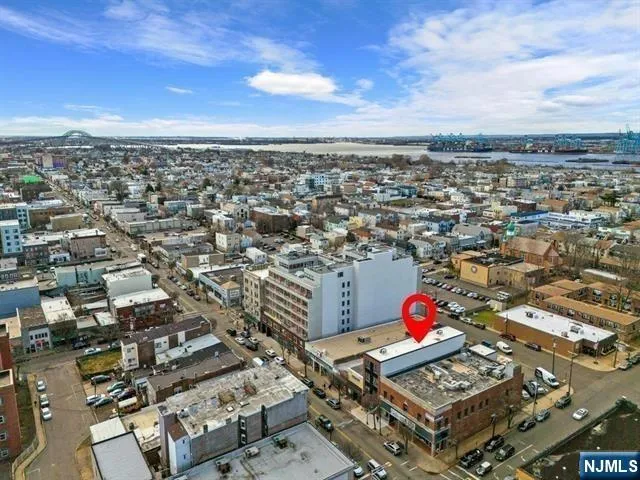 $2,375 | 491 Broadway, Unit 402, Bayonne, NJ 07002