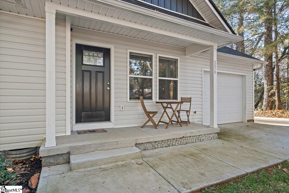 236 Autumnvale Drive Inman, SC 29349 - Photo 4 of 26
