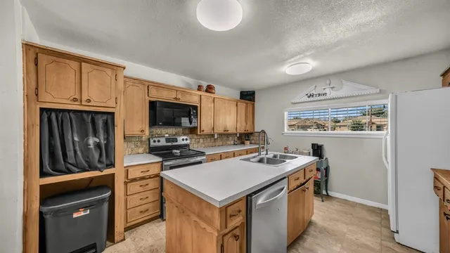 $308,000 | 301 Spring Branch Trail South, Springtown, TX 76082