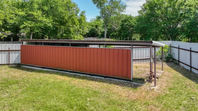 $308,000 | 301 Spring Branch Trail South, Springtown, TX 76082