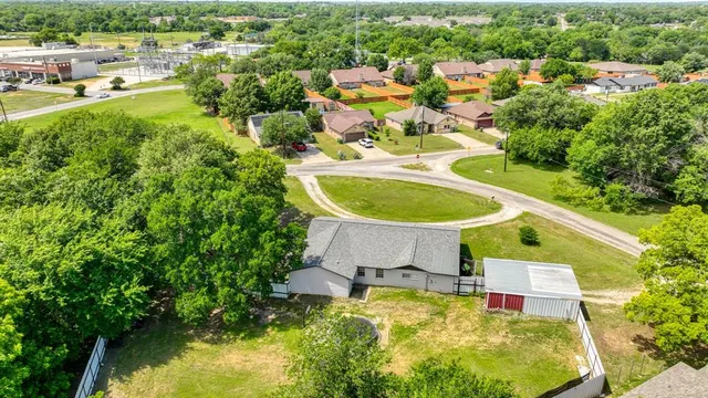 $308,000 | 301 Spring Branch Trail South, Springtown, TX 76082