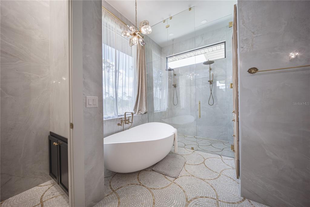 9240 Falcon Court Venice, FL 34293 - Photo 45 of 99