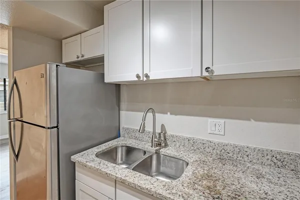 $169,900 | 3282 South Semoran Boulevard, Unit 22, Orlando, FL 32822