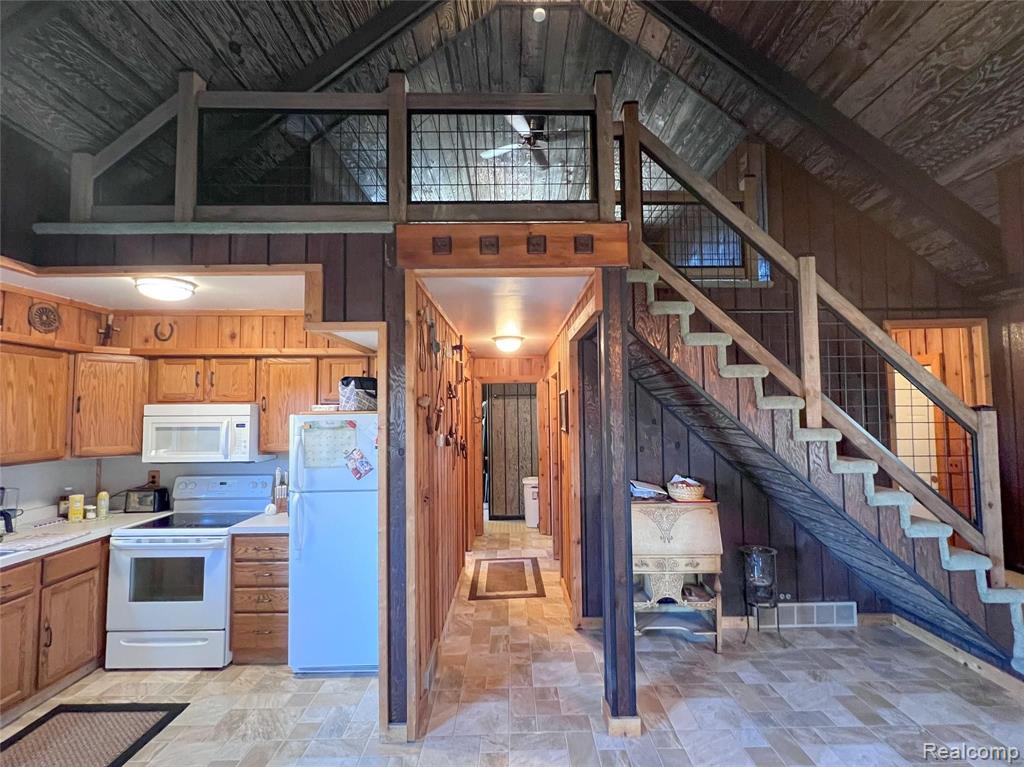 9160 Steffas Road Maybee, MI 48159 - Photo 8 of 32