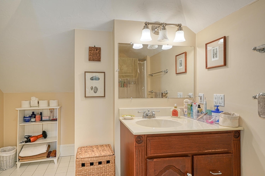 61 Chester Road, Unit 61 Belmont, MA 02478 - Photo 27 of 39