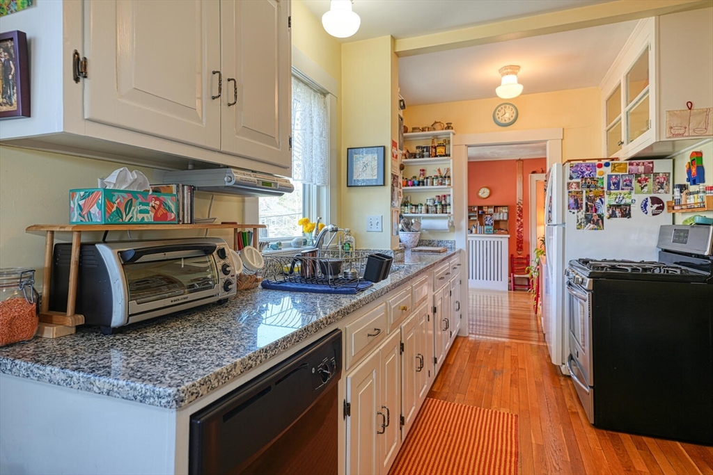 61 Chester Road, Unit 61 Belmont, MA 02478 - Photo 8 of 39