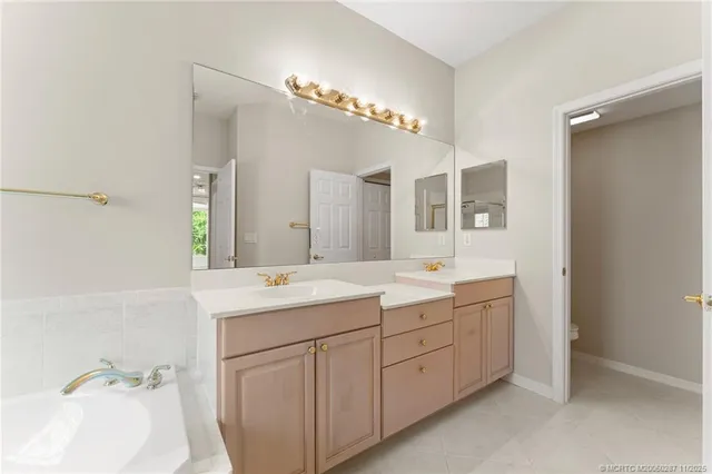 $497,500 | 3676 Northwest Deer Oak Drive, Jensen Beach, FL 34957