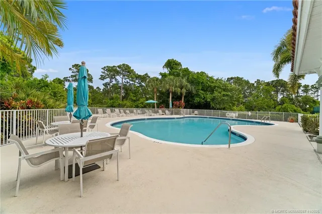 $497,500 | 3676 Northwest Deer Oak Drive, Jensen Beach, FL 34957