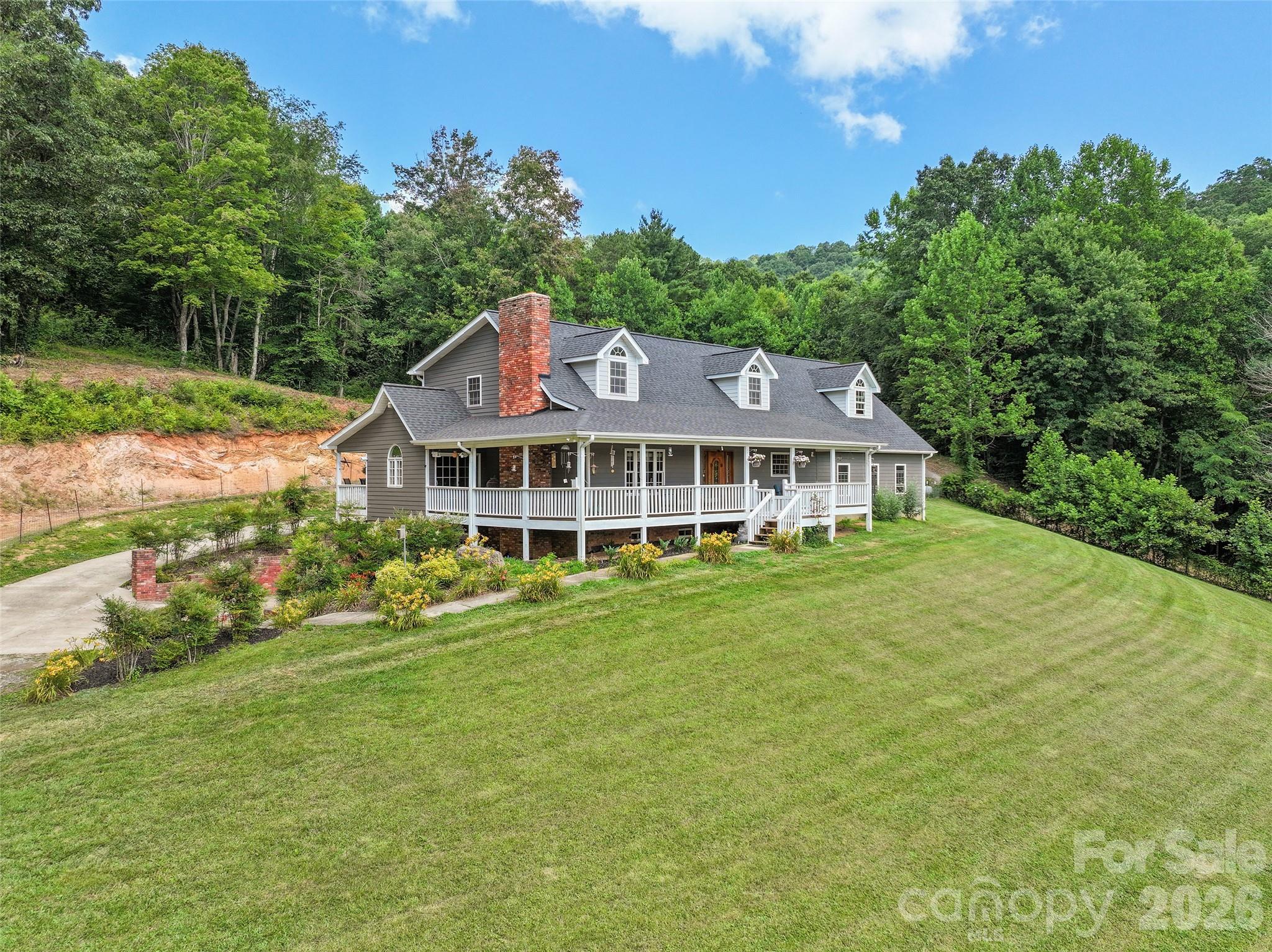 81 Aldens Way Clyde, NC 28721 - Photo 2 of 48