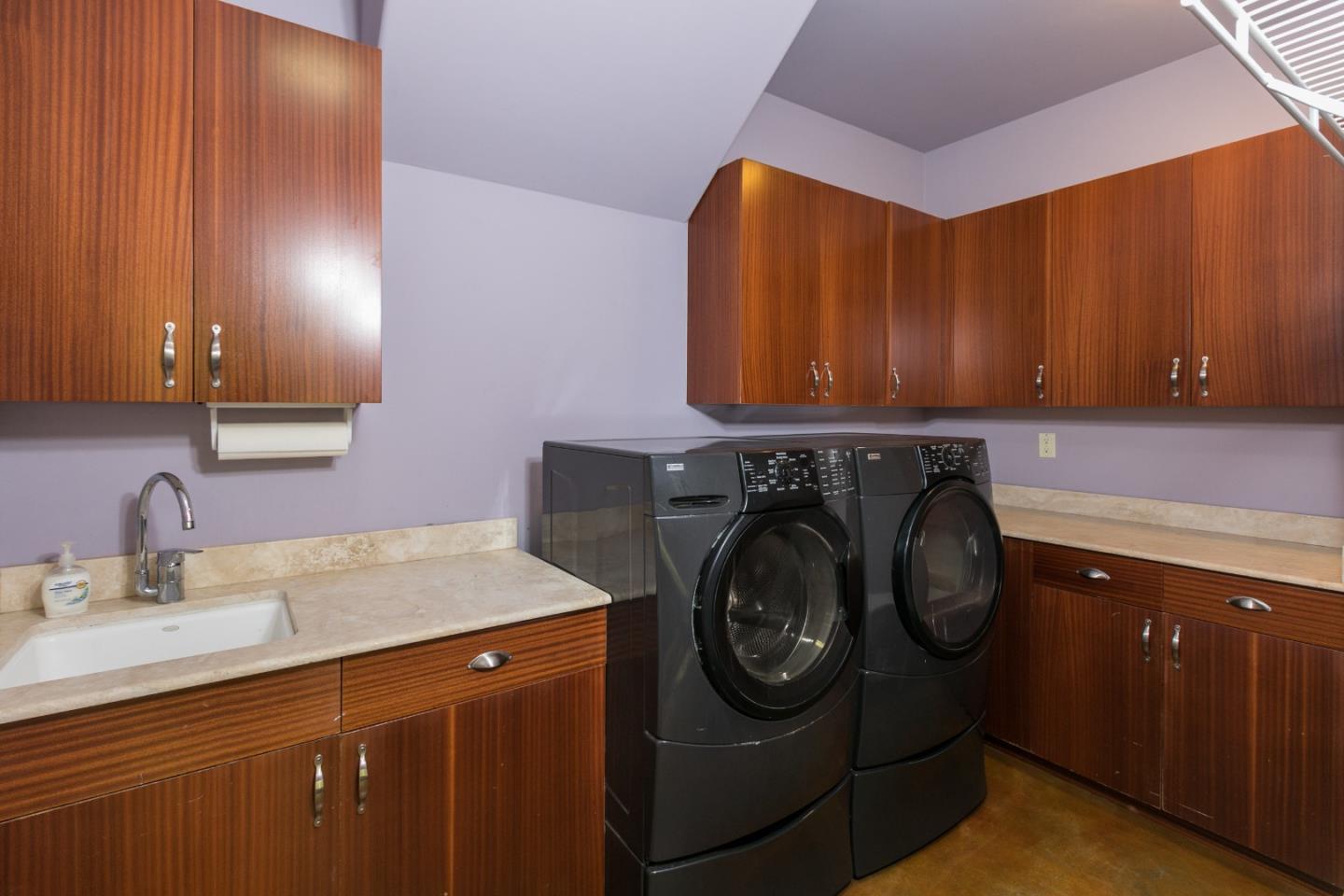 3030 Pleasant Valley Road Aptos, CA 95003 - Photo 24 of 70 a utility room with sink dryer and washer