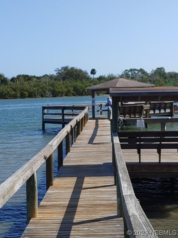 333 Schooner Avenue Edgewater, FL 32141 - Photo 23 of 31 a view of outdoor seating space and deck