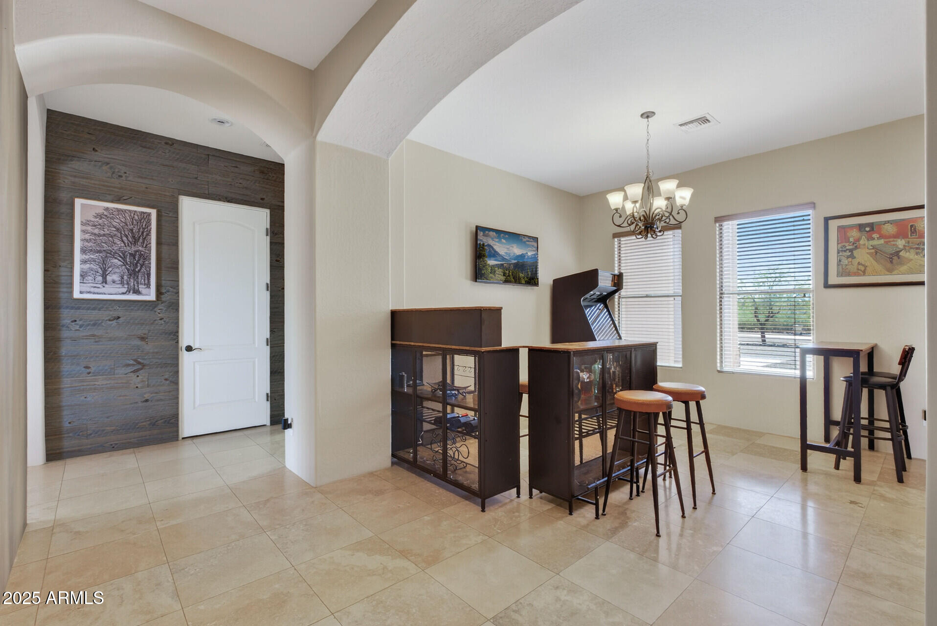 1744 West Maddock Road Phoenix, AZ 85086 - Photo 10 of 71 15_1744_W_Maddock15_mls