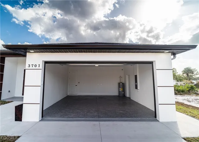 a view of parking space