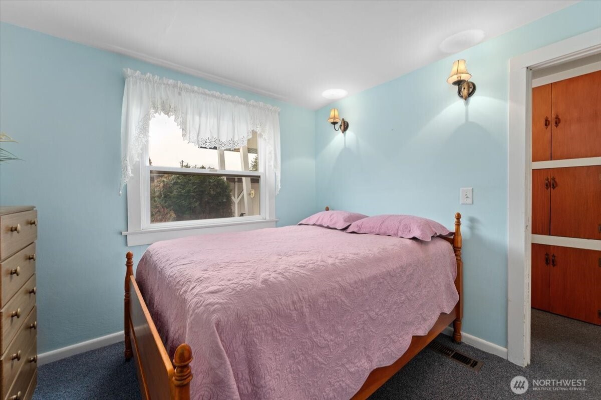 1202 Fifth Street Wenatchee, WA 98801 - Photo 14 of 23