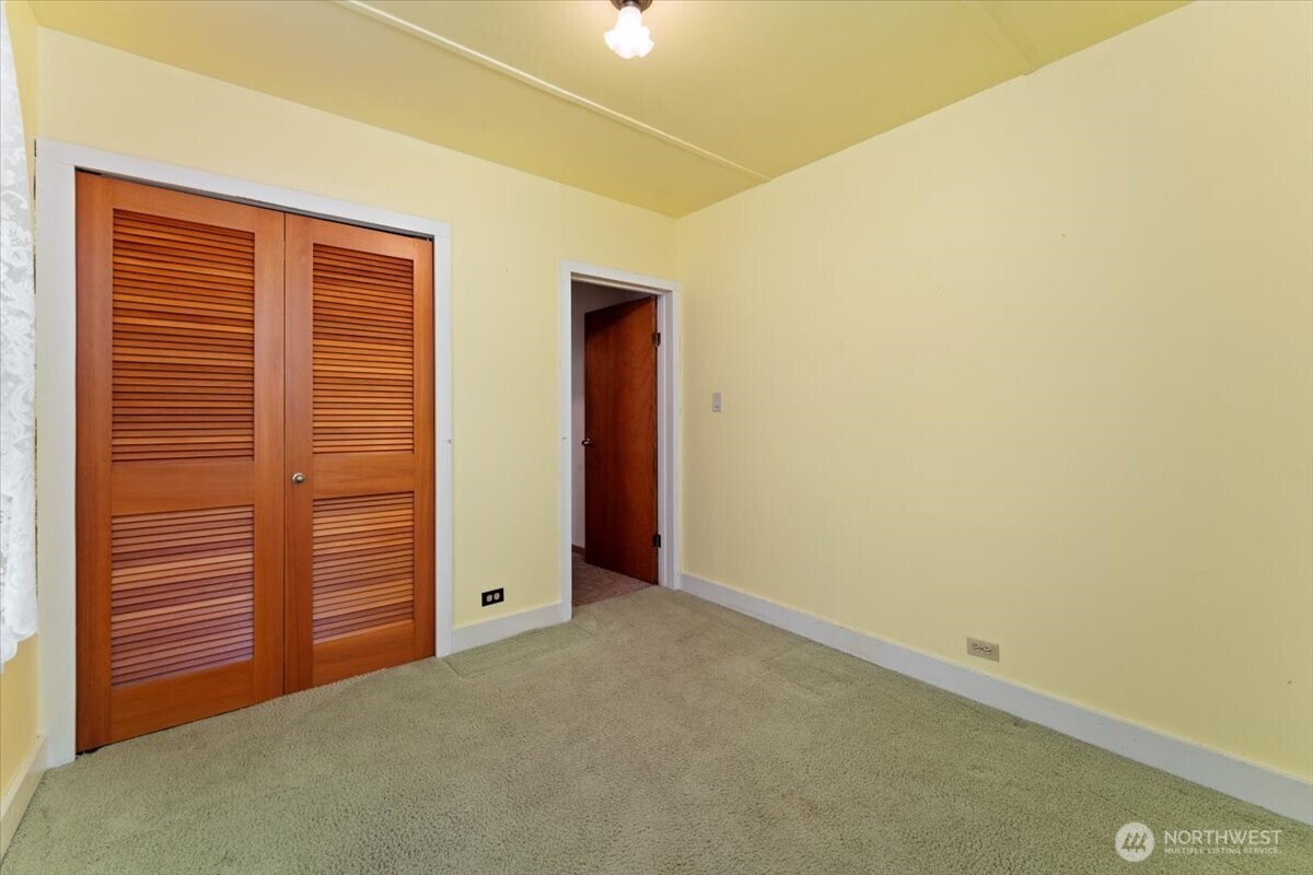 1202 Fifth Street Wenatchee, WA 98801 - Photo 9 of 23