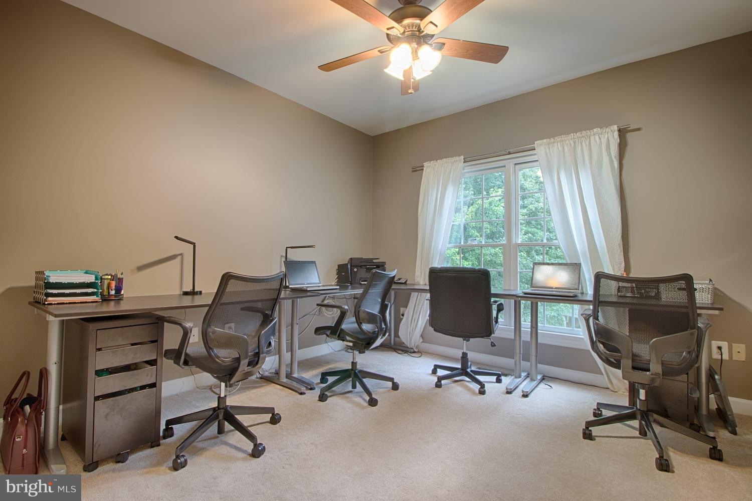 7365 Hunters Oak Court Springfield, VA 22150 - Photo 11 of 27 Office