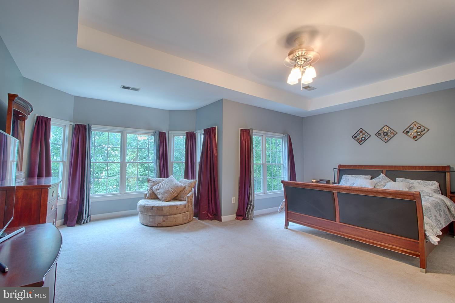 7365 Hunters Oak Court Springfield, VA 22150 - Photo 13 of 27 Bedroom (Master)