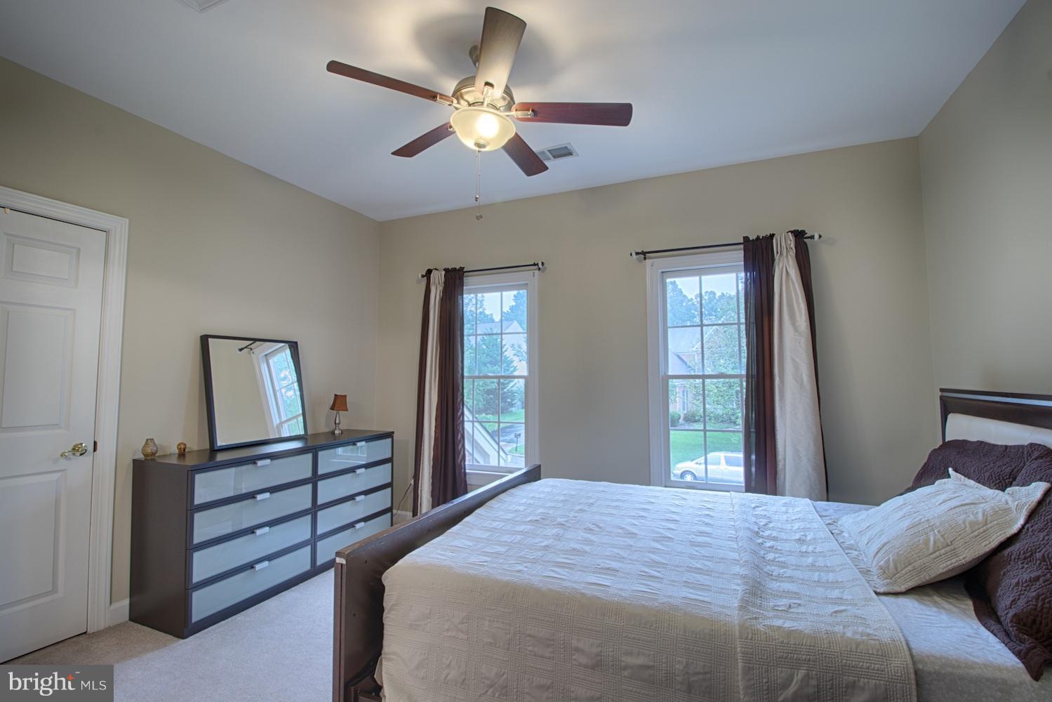 7365 Hunters Oak Court Springfield, VA 22150 - Photo 19 of 27 4th Bedroom