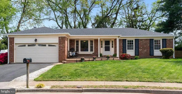 $750,000 | 314 Belmont Place Southwest, Leesburg, VA 20175