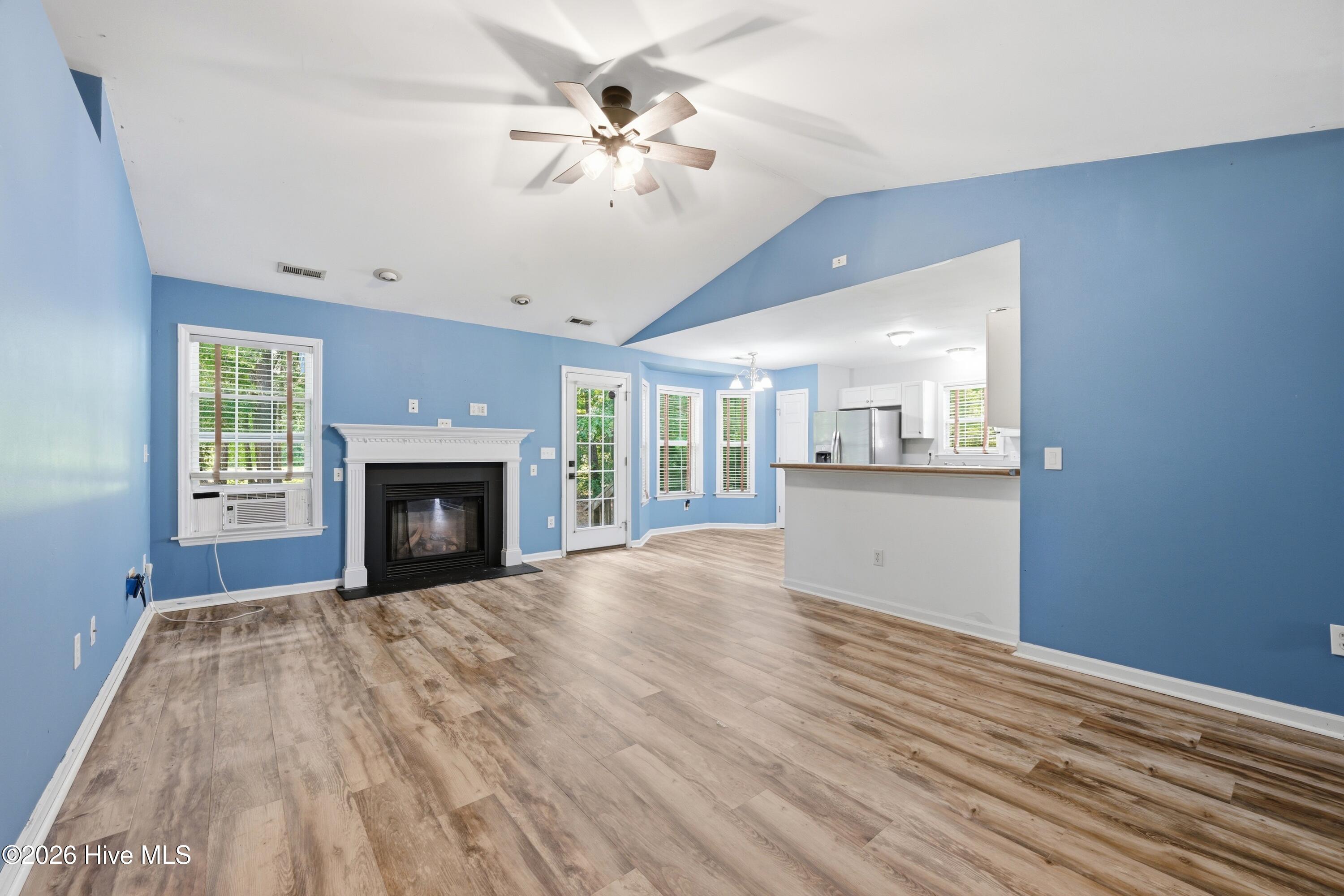 128 Bermuda View New Bern, NC 28560 - Photo 9 of 41