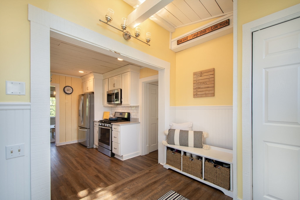 27 Standish Road Duxbury, MA 02332 - Photo 14 of 40 Gallery Image 14