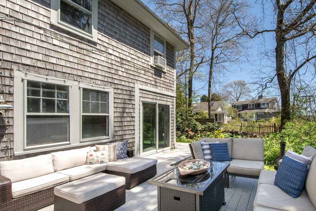 27 Standish Road Duxbury, MA 02332 - Photo 19 of 40 Gallery Image 19