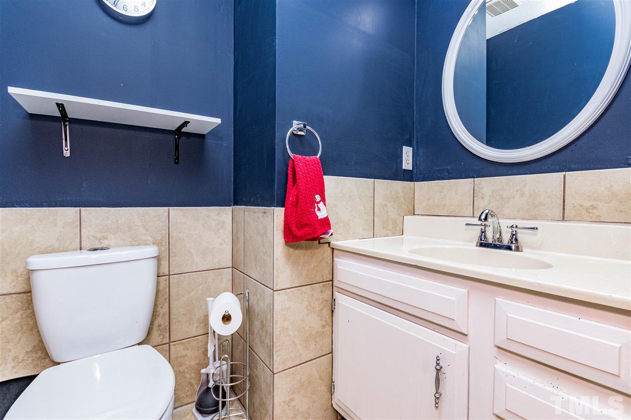 726 Benchmark Drive Raleigh, NC 27615 - Photo 14 of 26 Gallery Image 14