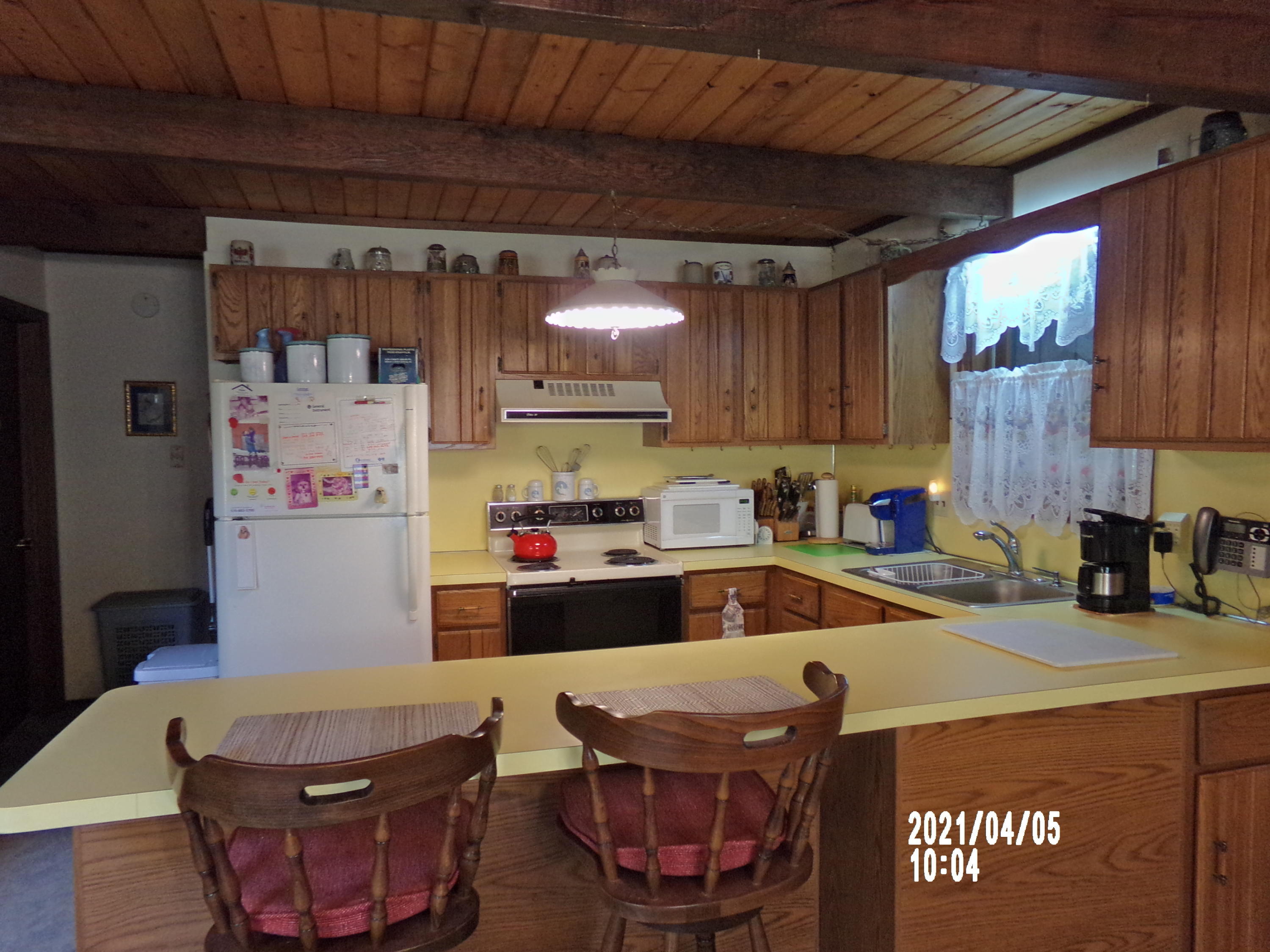 187 King Arthur Road Blakeslee, PA 18610 - Photo 12 of 37 Kitchen from Dining Area