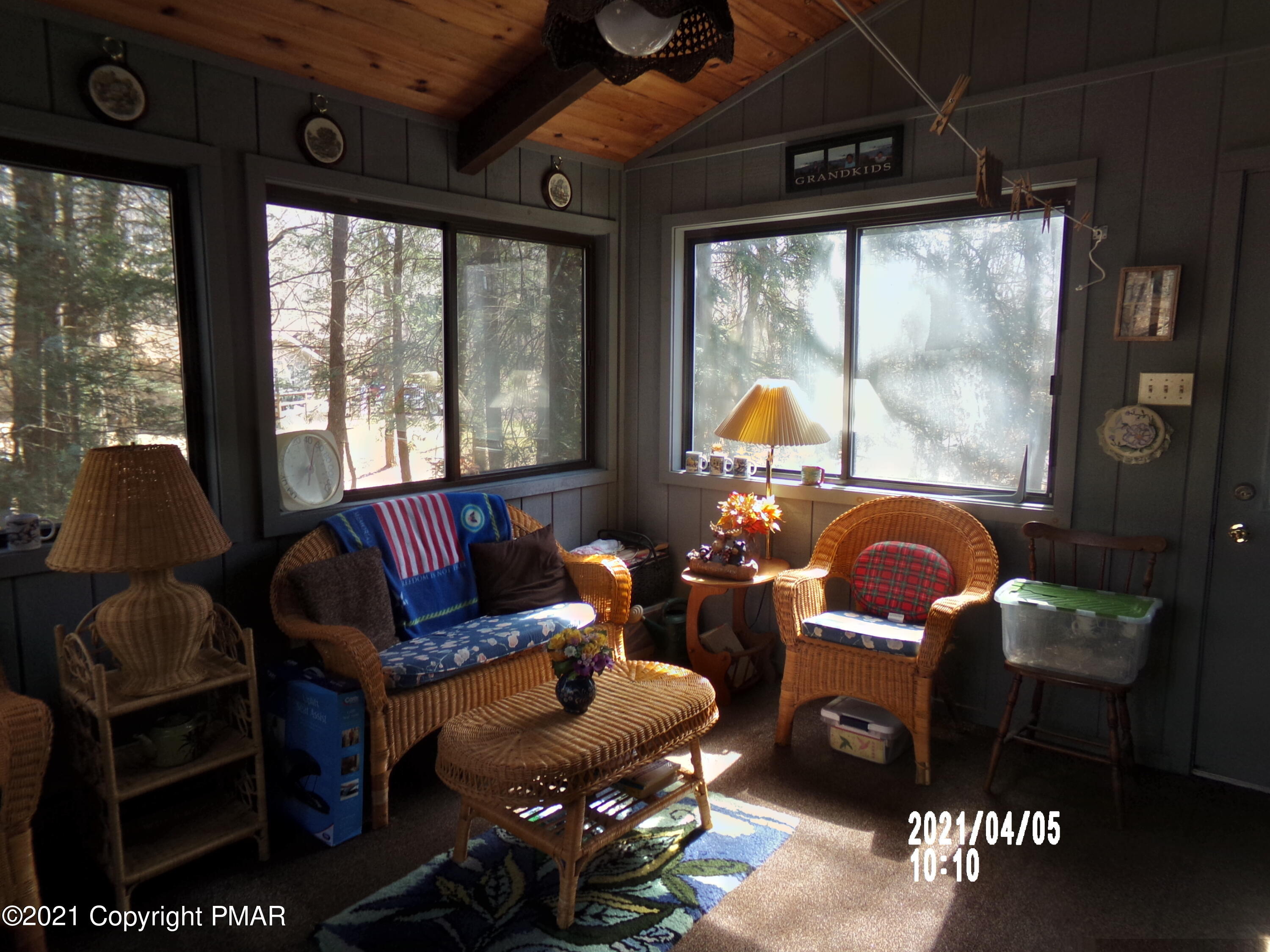 187 King Arthur Road Blakeslee, PA 18610 - Photo 22 of 37 Enclosed porch 2