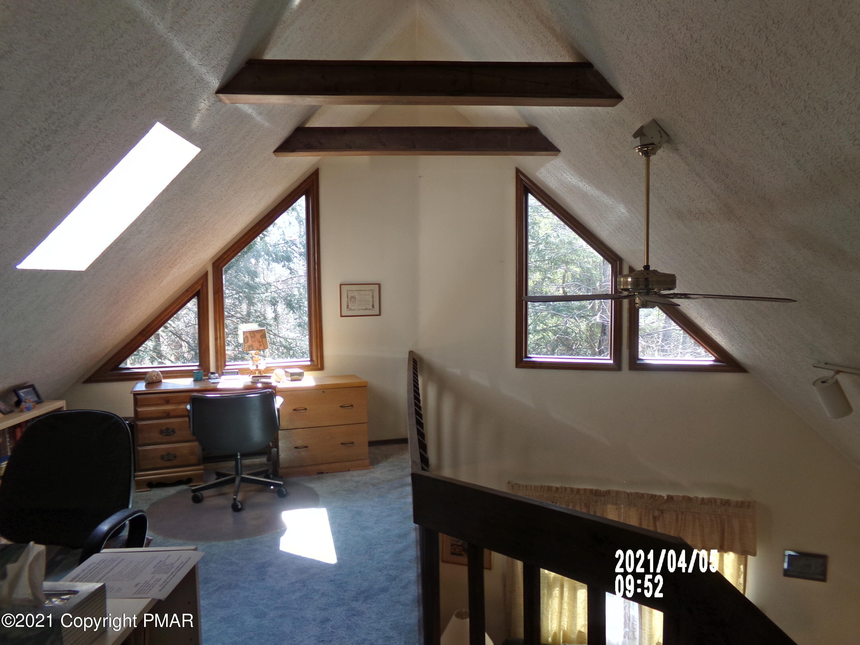 187 King Arthur Road Blakeslee, PA 18610 - Photo 25 of 37 Loft Area