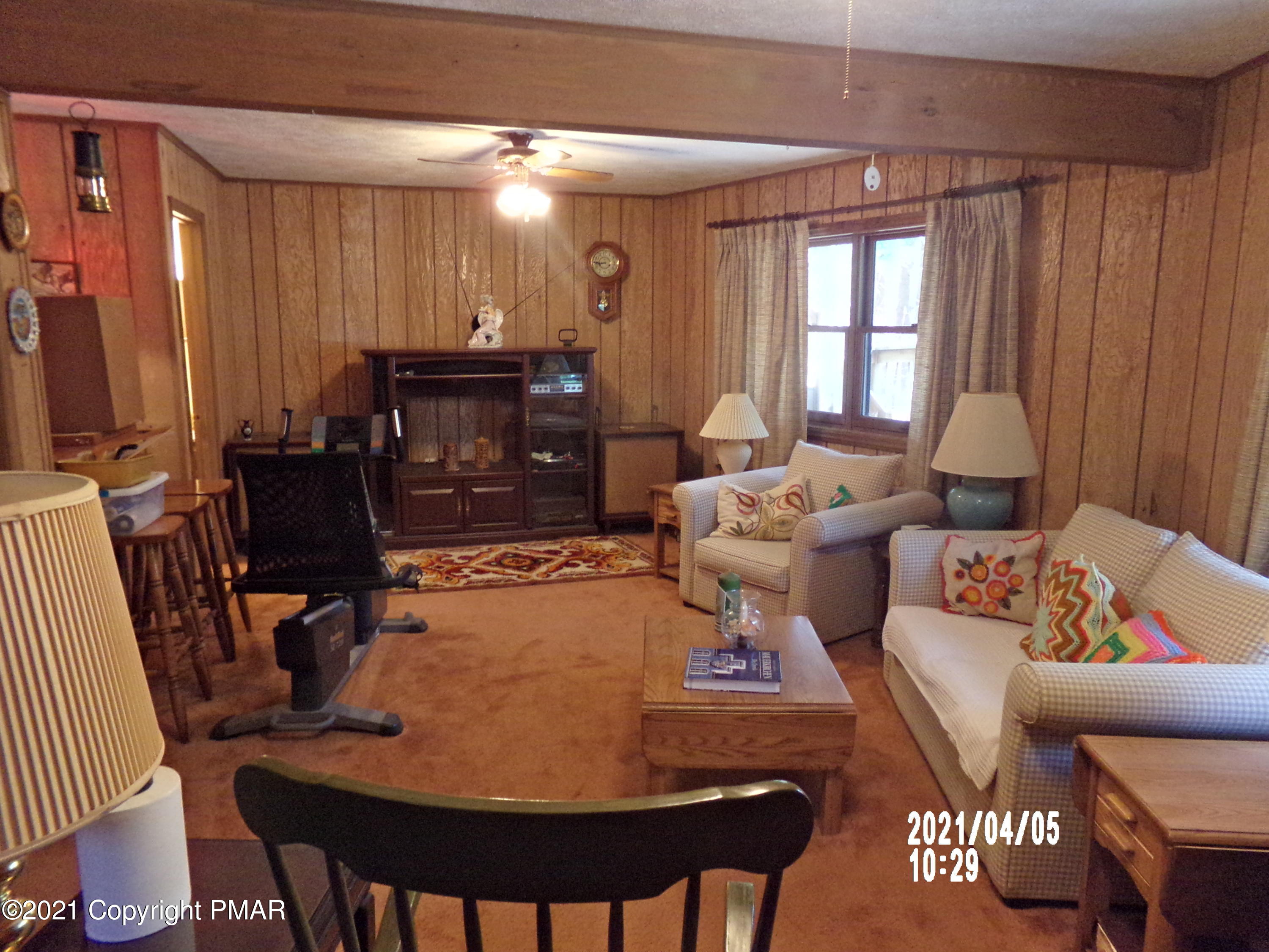 Family Room 4