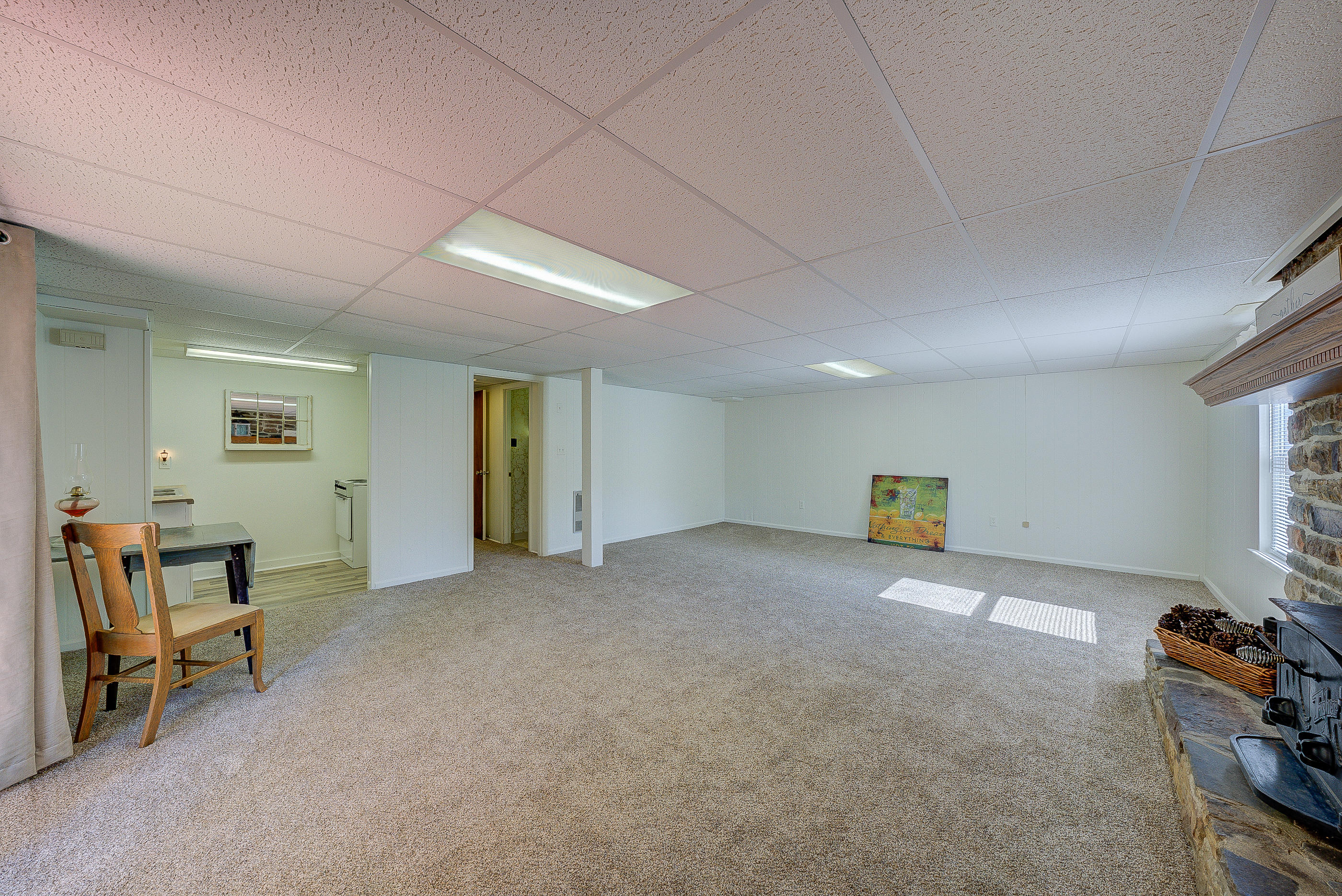 714 Tyler Road Salem, VA 24153 - Photo 22 of 33 140