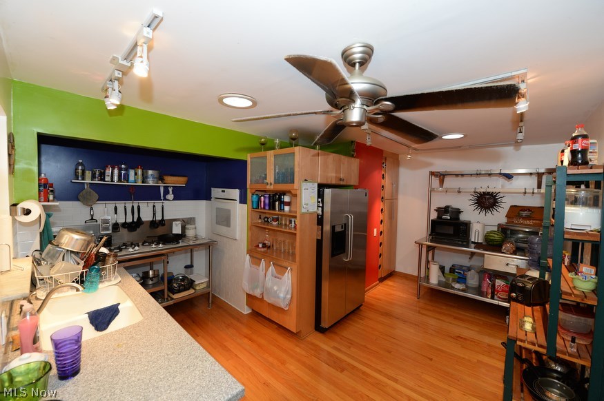 370 Keltner Road Akron, OH 44319 - Photo 8 of 21 SS Appliances Kitchen