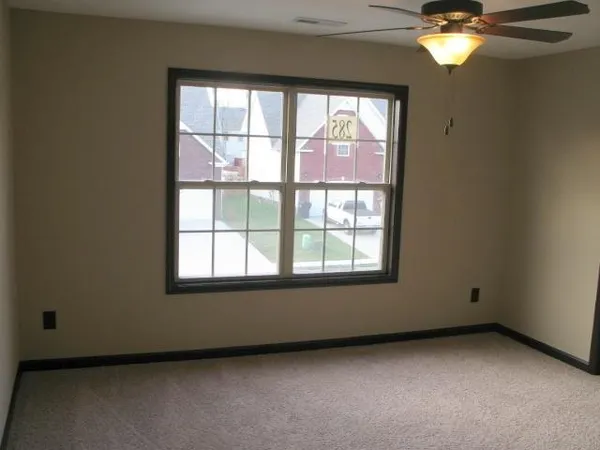 $2,000 | 2965 Brewster Drive, Clarksville, TN 37042