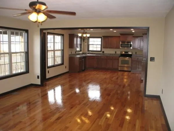 $2,000 | 2965 Brewster Drive, Clarksville, TN 37042