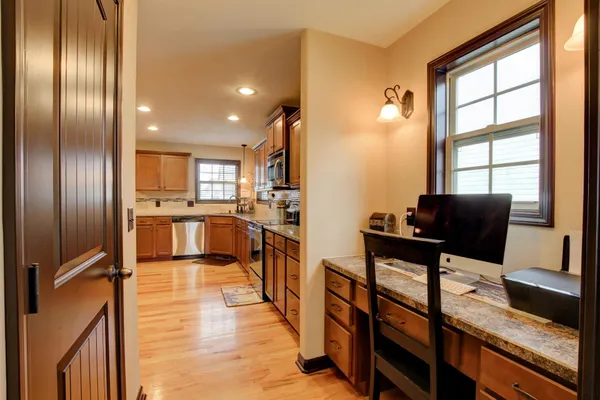 $2,100 | 2965 Brewster Drive, Clarksville, TN 37042