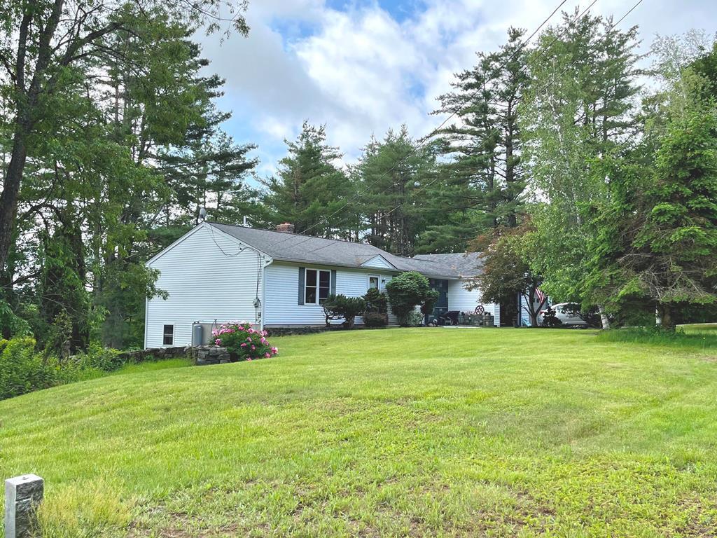 36 Old Rte 4 Berwick, ME 03901 - Photo 2 of 14 2