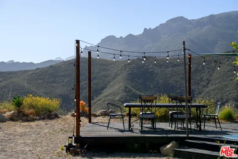 $1,450,000 | 34550 Mulholland Highway, Malibu, CA 90265