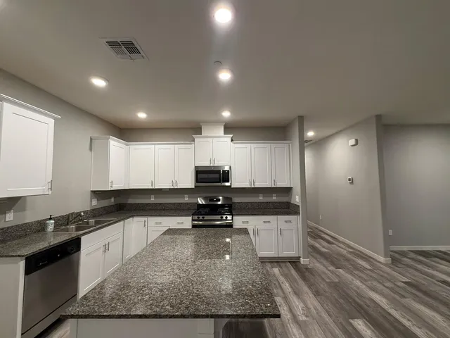 $439,900 | 140 Sable Street, Merced, CA 95341