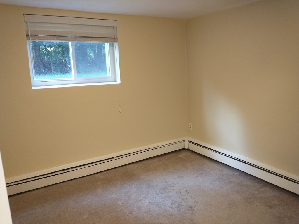 41 Westgate Road, Unit 1 Boston, MA 02467 - Photo 5 of 12