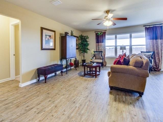4684 Perception Circle Milton, FL 32570 - Photo 8 of 12