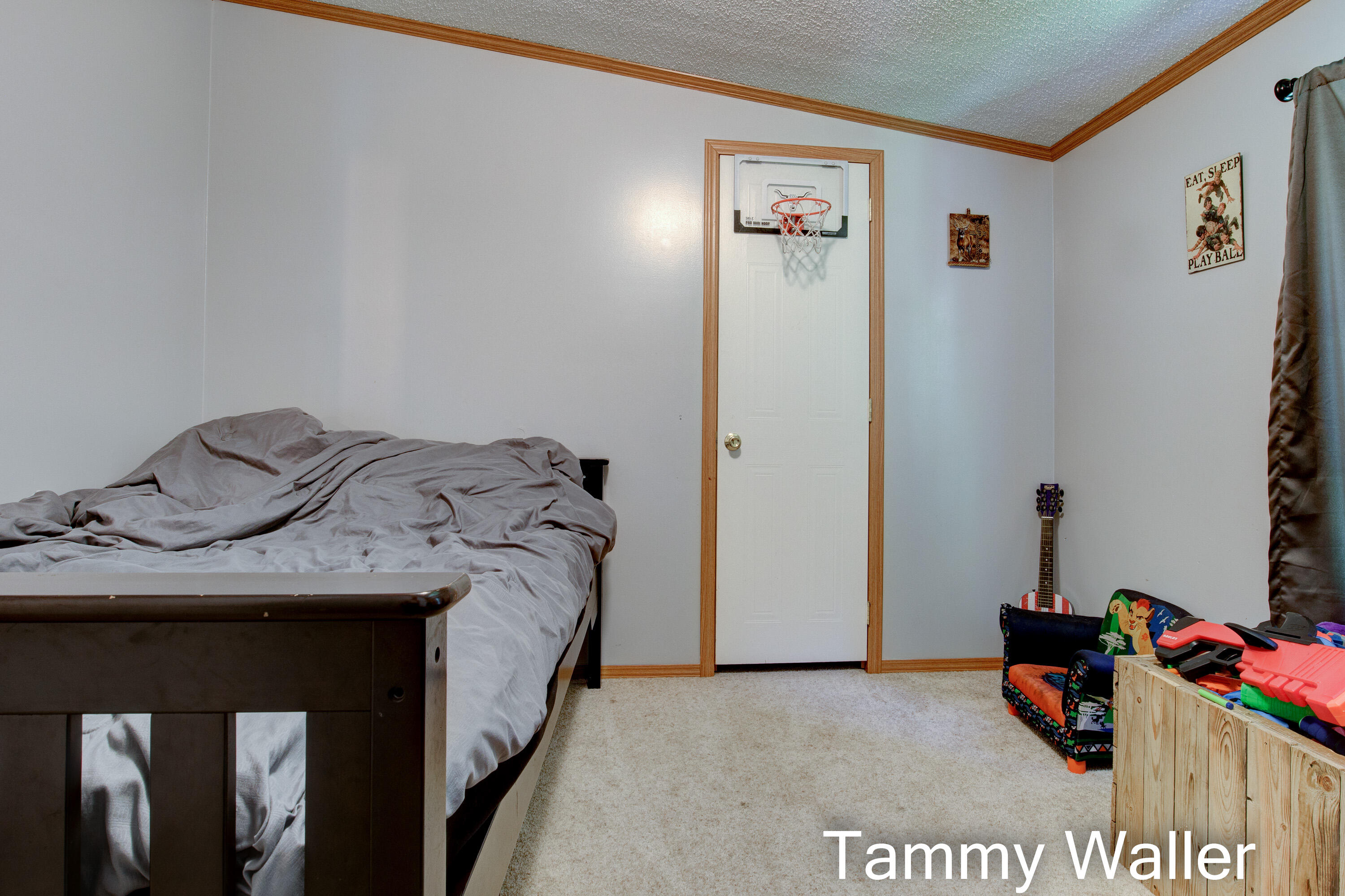 10269 Cottage Road Dowling, MI 49050 - Photo 28 of 61 Interior-21