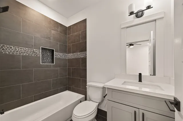 $2,200 | 1406 Mansfield Street, Houston, TX 77091