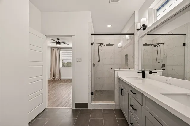 $2,200 | 1406 Mansfield Street, Houston, TX 77091