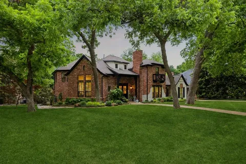 $2,250,000 | 1109 Pecan Hollow Trail, McKinney, TX 75072
